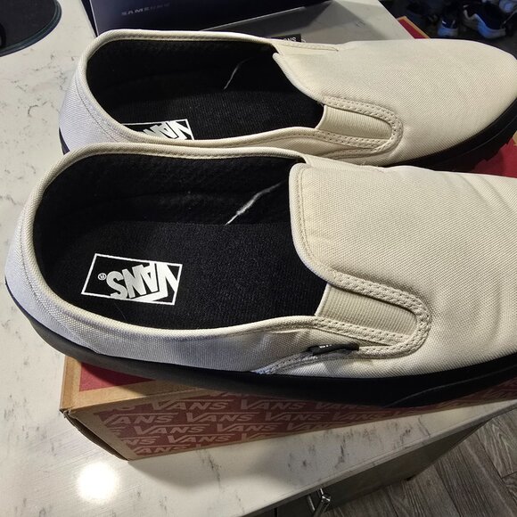 VANS Snow Lodge Slipper Mens US Size 12 BONE Black WATER RESISTANT NEW - Picture 3 of 7